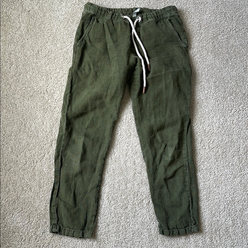 Women’s Green Casual Pants
